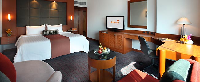 amari-watergate-room-interior
