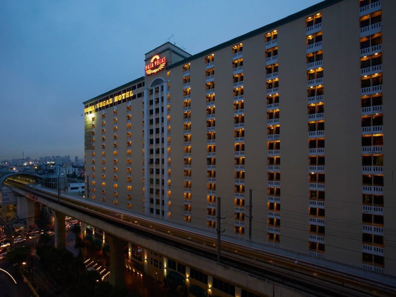 nasa-vegas-hotel-bangkok